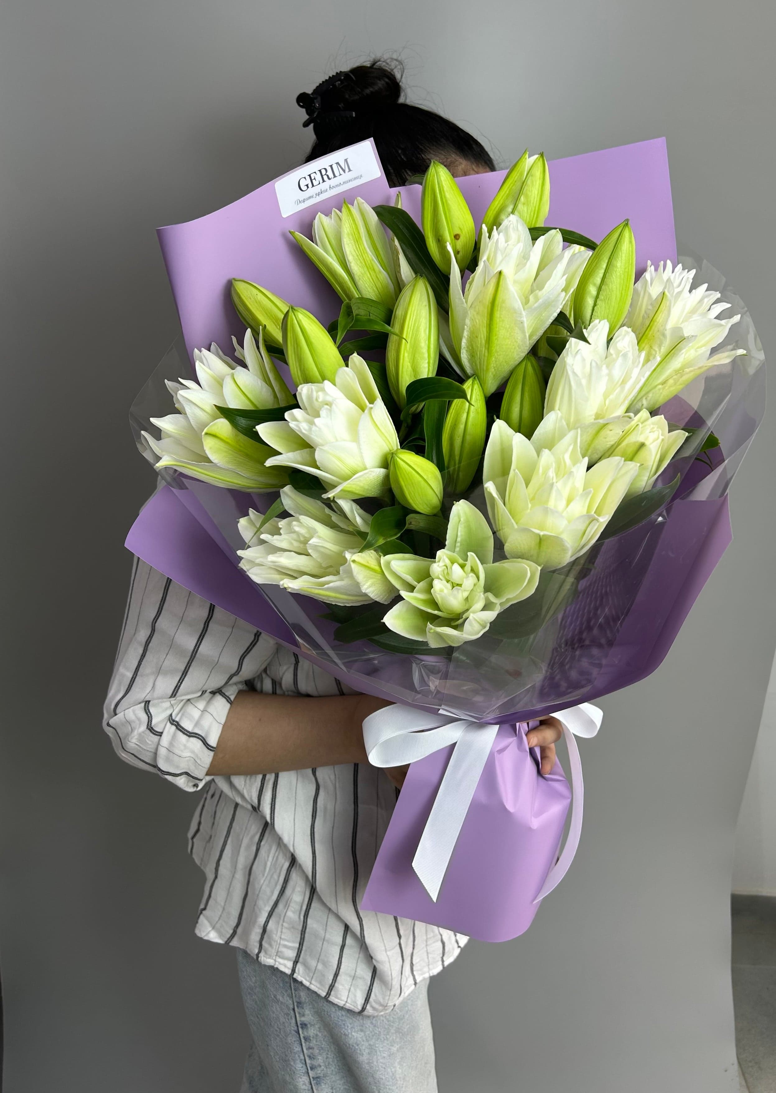 Пионовидные лилии 