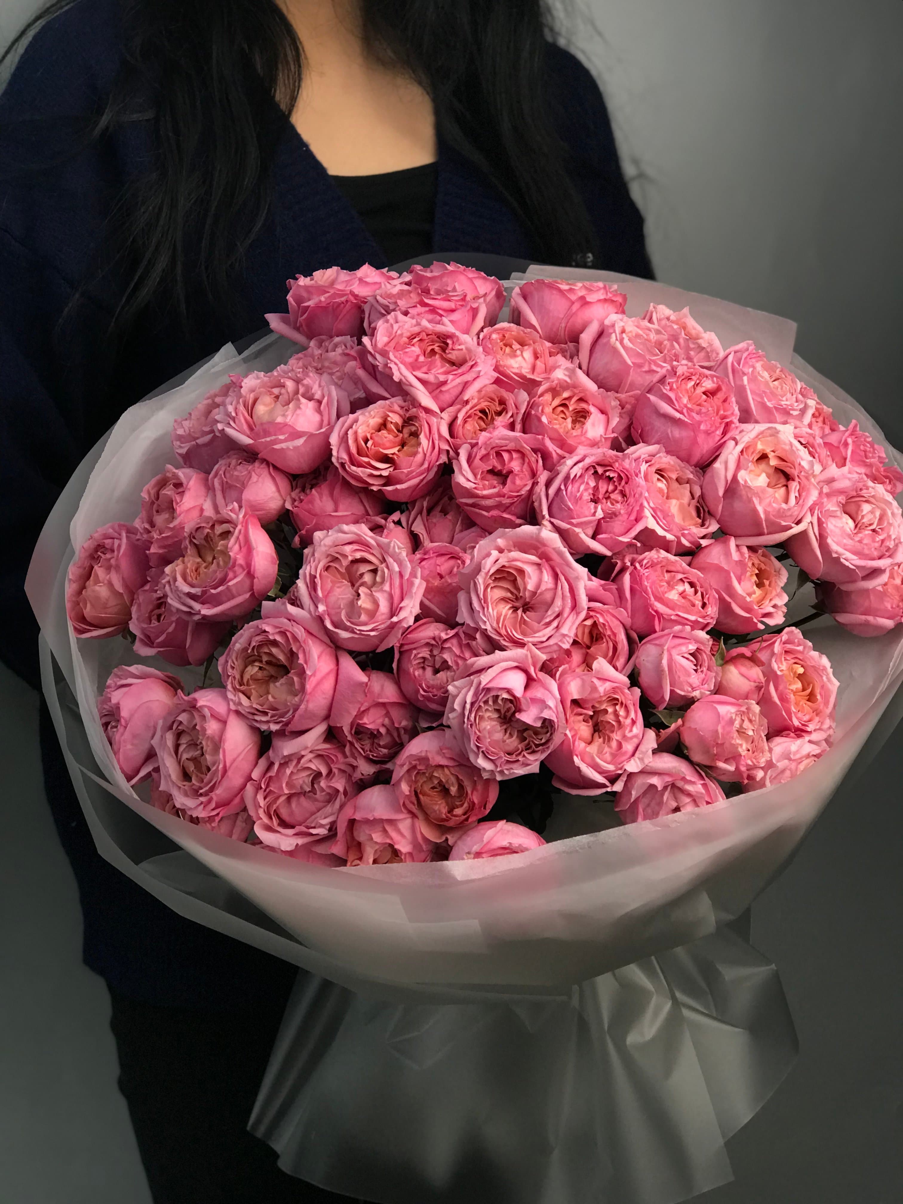 Монобукет из кустовых роз Juliette  15 шт